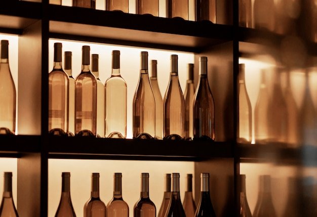 Kıbrıs Alkol Fiyatları 2026 | Viski, Rakı, Votka, Gin TL Fiyat Listesi