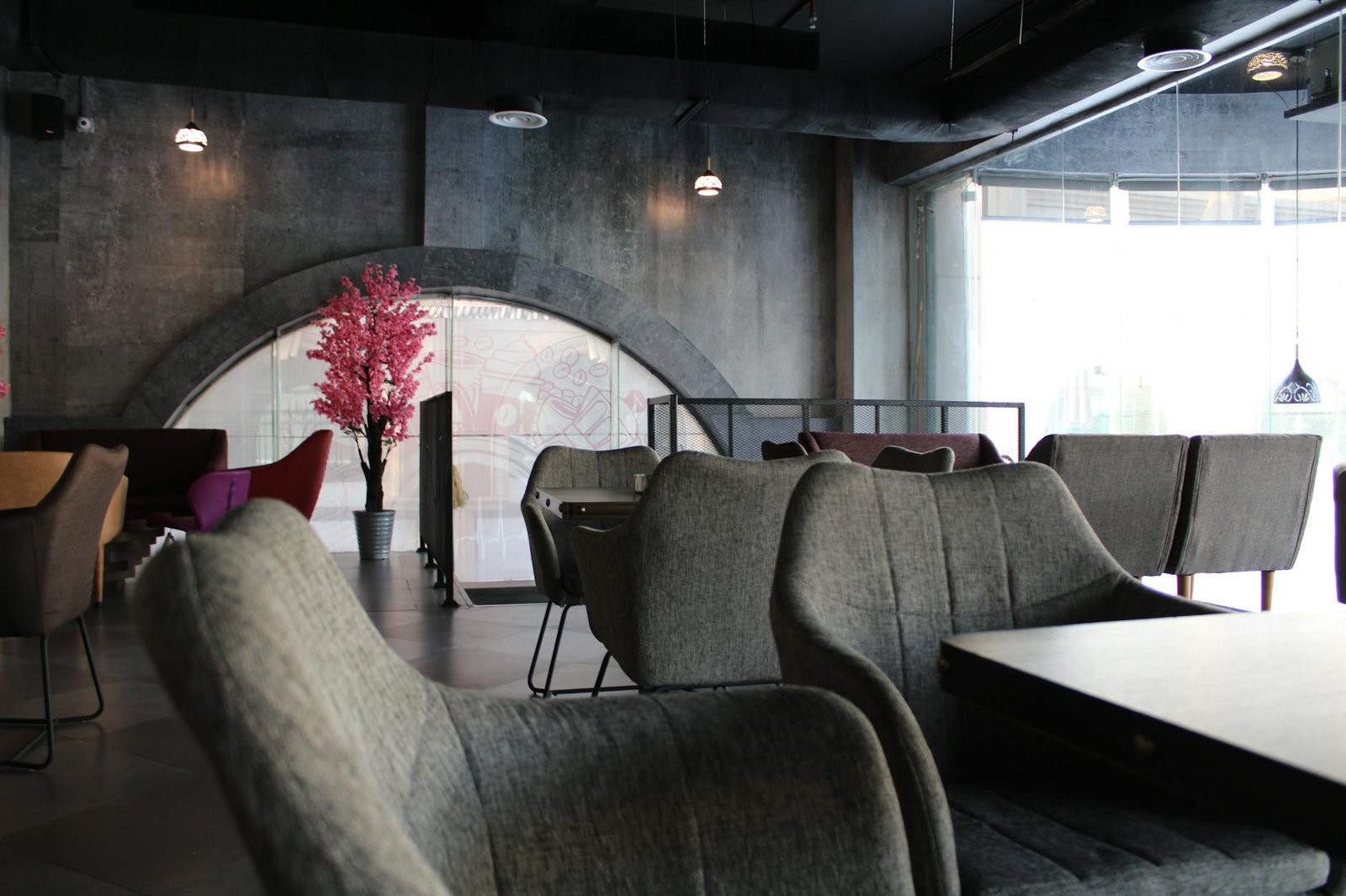 Merit Park Otele Yakın Gece Kulupleri Galeri