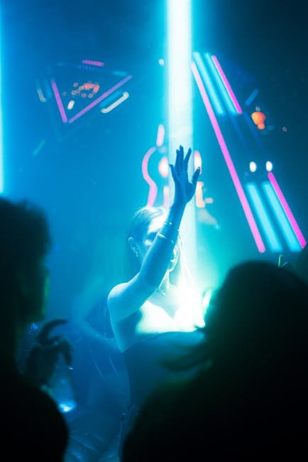 Palm Beach Otele Yakın Gece Kulupleri - Kıbrıs Gece Kulübü