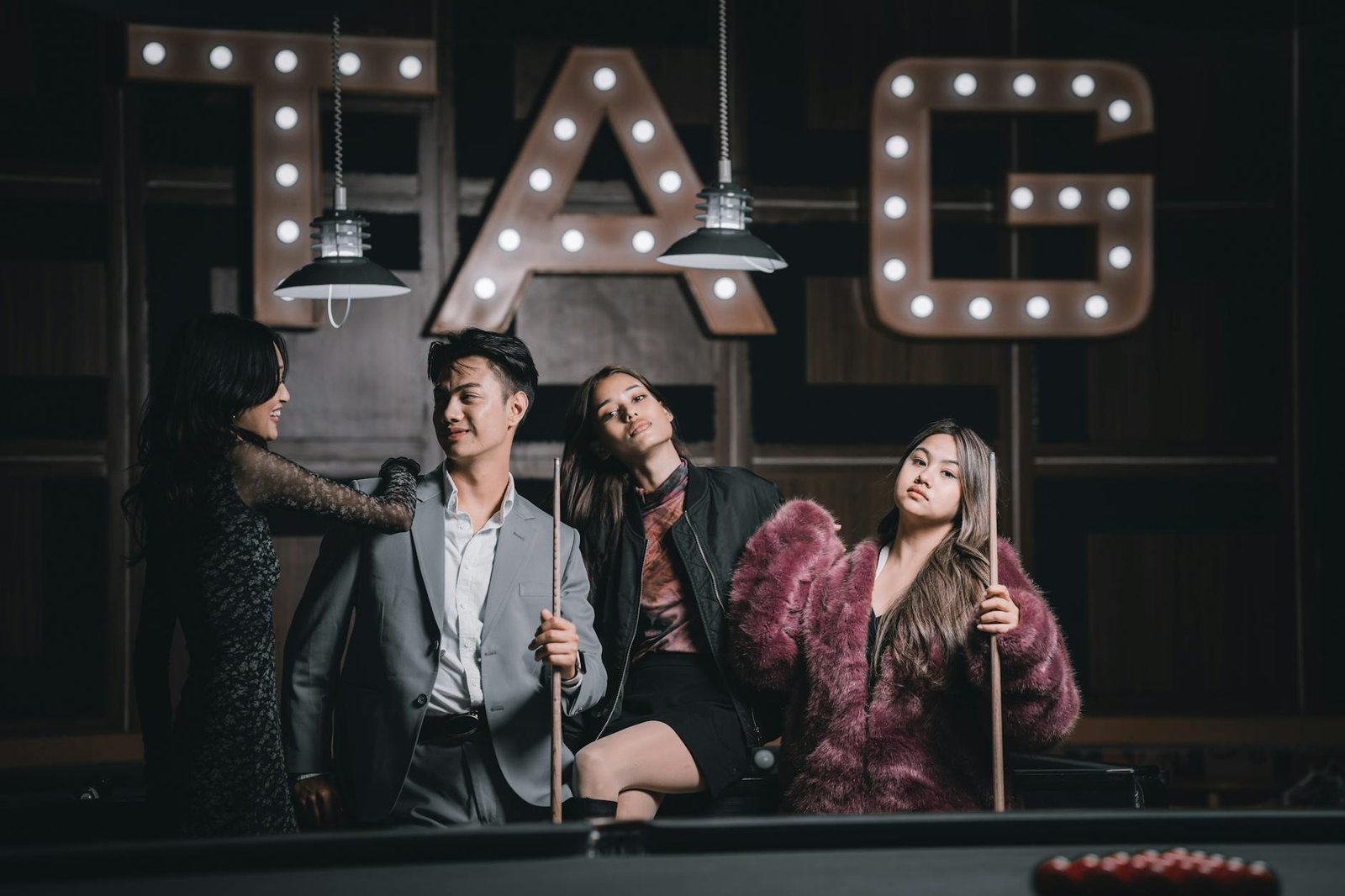 Yakın Doğu Üniversitesine Yakın Gece Kulupleri Galeri