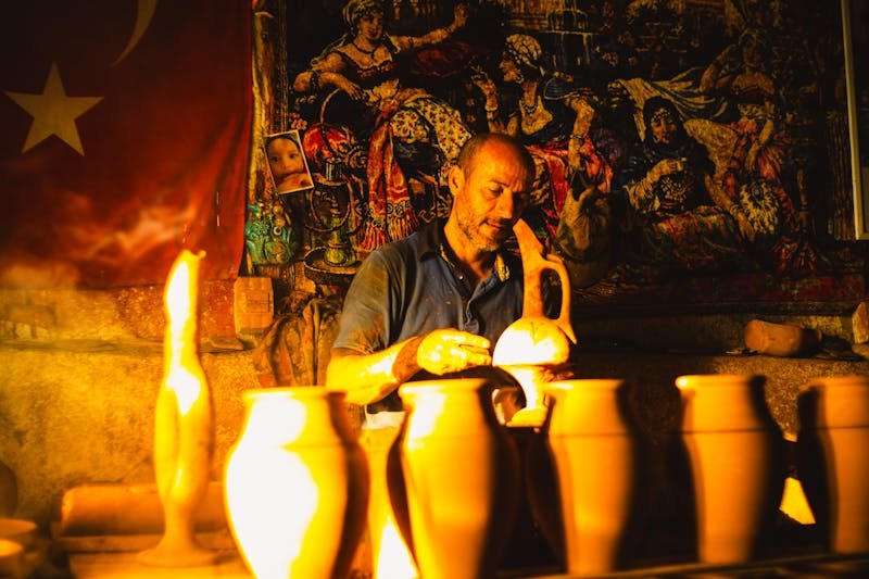 Seramik usta, kil calisma, geleneksel el isciligi