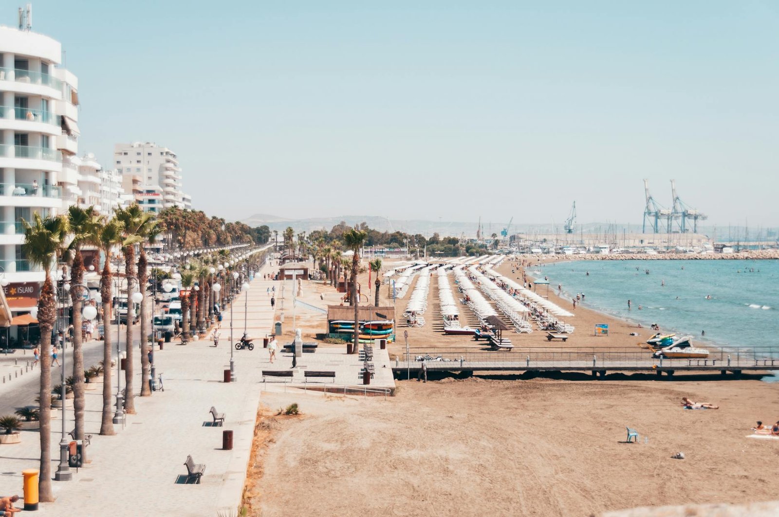 İskele Plajları Rehberi 2026: Long Beach ve Bafra Kıyıları