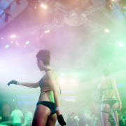 Rocks Otele En Yakın Gece Kulupleri